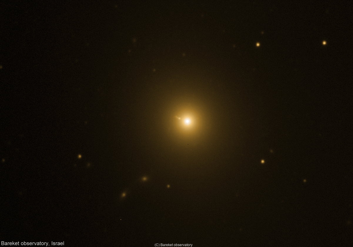 הסילון בגלקסיה M87